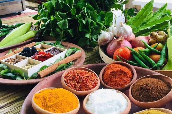 Galle Fort cooking class - Six Sri Lankan curries in a Galle Fort garden