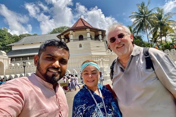 Guided Multi-Day Journey around Sri Lanka with Expert Driver - Day 1: Sigiriya’s rock and Kaudulla’s elephants