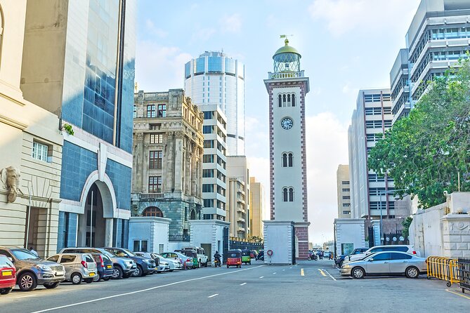 Half Day City Tour of Colombo - Viharamahadevi Park and the National Museum need clarification