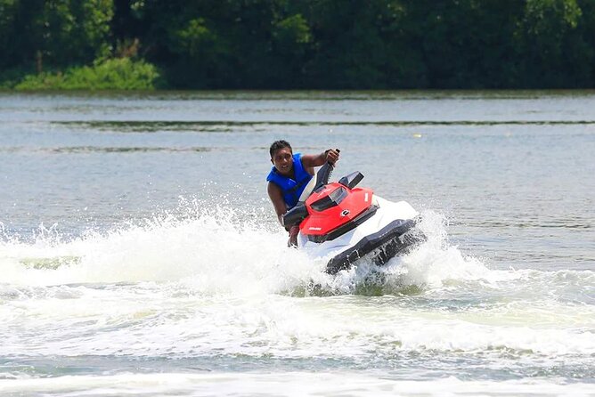 Jet Skiing in Bentota - Speed on Bentota River in a compact session