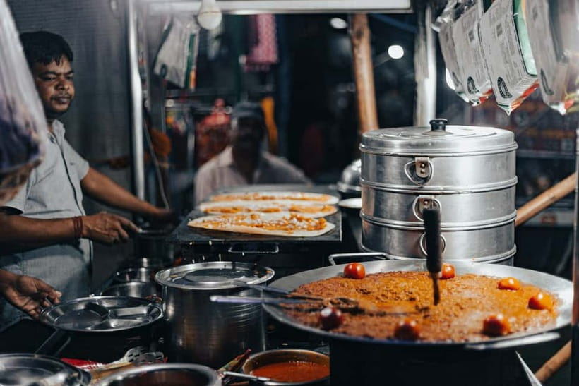 Kandy: Authentic Food Walk with a Local - Stop four: Dosas and the wider South Asian connection