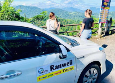 Kandy City Day Tour from Colombo, Negombo or Katunayake