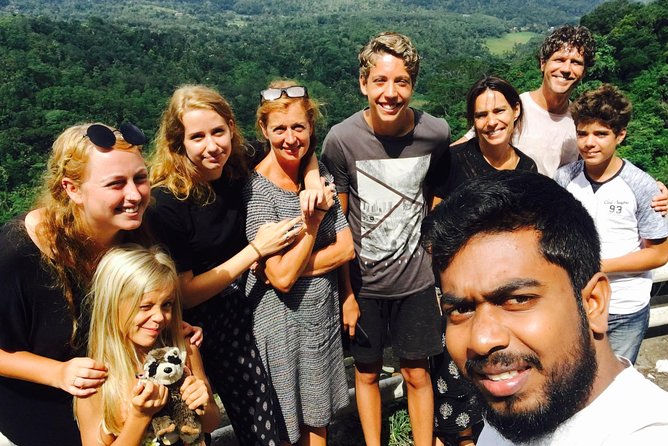 Kandy City guide Tour and day trip private luxury car and van - Kandy’s Dance Show Brings the Day to Life