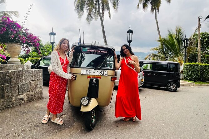Kandy City Guided Tuk Tuk Tour with Lesley - Kandyan dancing after dark