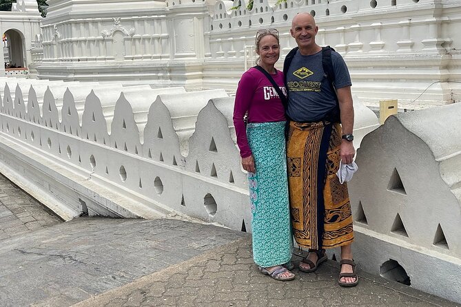 Kandy City Tour by Tuk Tuk with sana - Why a tuk-tuk works well in Kandy