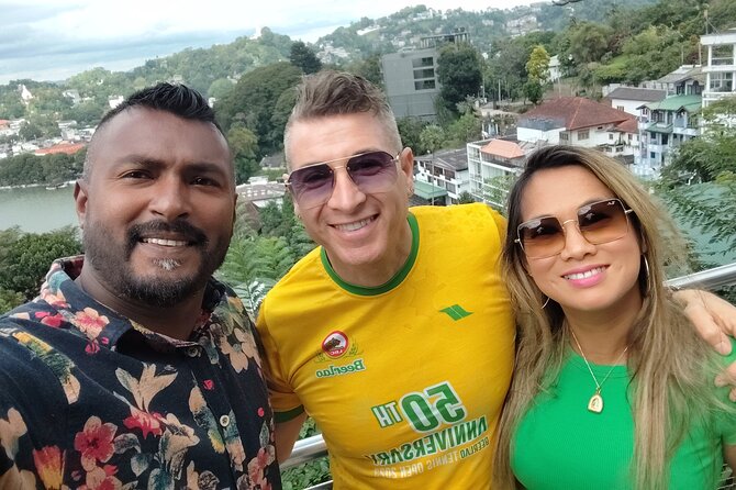 Kandy City Tour by Tuk Tuk with sana - Stones and Sri Lanka’s mining tradition