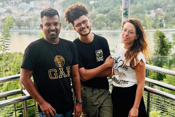 Kandy City Tour with Ambuluwawa by Tuk Tuk - Key points to know before booking