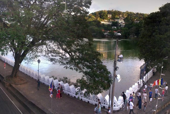 Kandy Full-Day Tour - Entering the Temple of the Sacred Tooth Relic