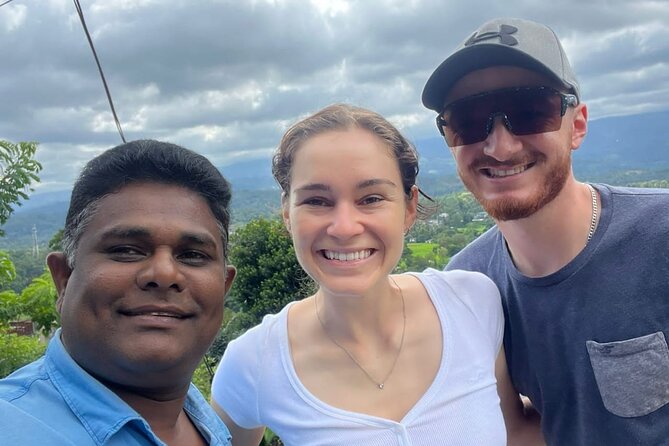 Kandy Heritage City Tour by tuktuk - Why a tuk-tuk is a good way to see Kandy