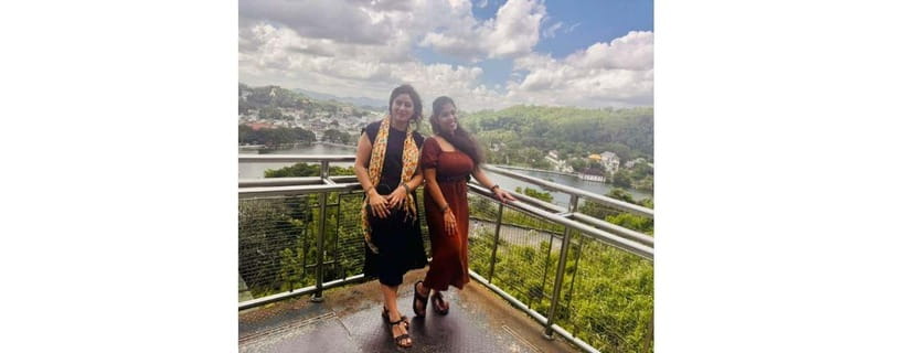 Kandy Private Guided City Day Tour by Local Tuk Tuk - Asgiri Maha Vihara and the first look at Kandy