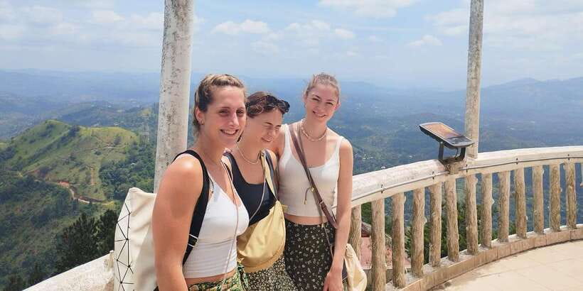 Kandy to Ambuluwawa & Kandy City Guided Tuk Tuk Day Tour - Tea, gardens, and the slower side of Kandy