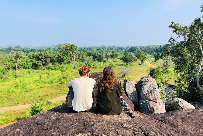 Minneriya National park Safari Sri Lanka - Family comfort and the realities of a jeep ride