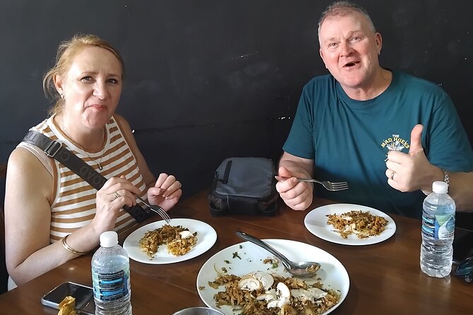 Negombo Express Food Tour with 7+ Tastings - Starting with king coconut in Negombo