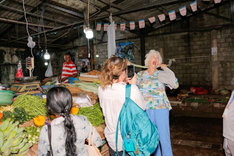 Negombo: private half day city tour with hotel transfers - Our Lady of Good Voyage and Mora Wala