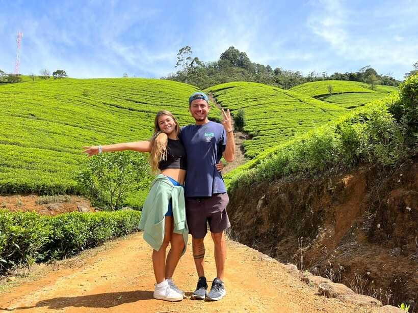 Nuwara Eliya Tuk-Tuk Tour Tea Picking,Tasting &Ramboda Falls - Markets, food, and extra stops
