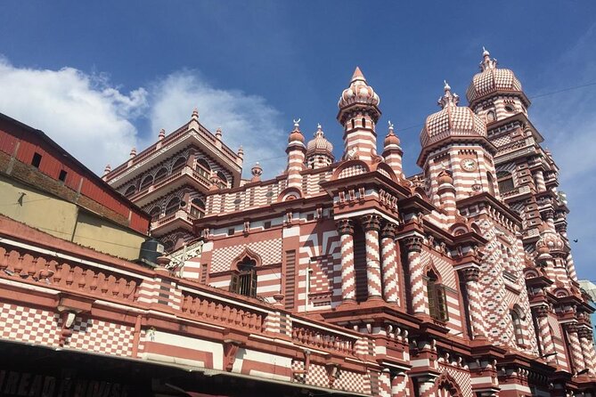 Original Tuk Tuk Safari Afternoon Tour - The Red Mosque and Colombo’s religious mix