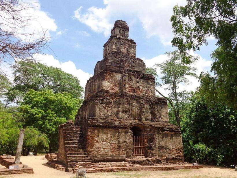 Polonnaruwa: Private Guided Cycling Tour with Hotel Pickup - My recommendation for booking
