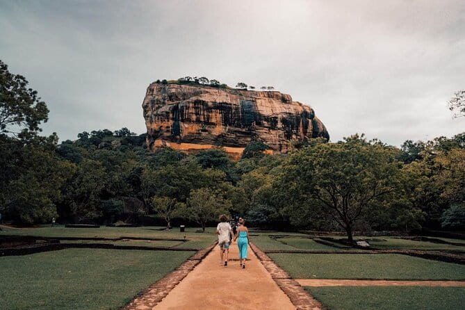 Private Car & English-Speaking Driver – Sri Lanka Island wide - City-to-city travel without changing cars