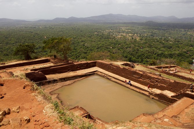 Private Day Trip to Sigiriya, cave and National park Safari Tour - Is this really an 11 to 12 hour tour?