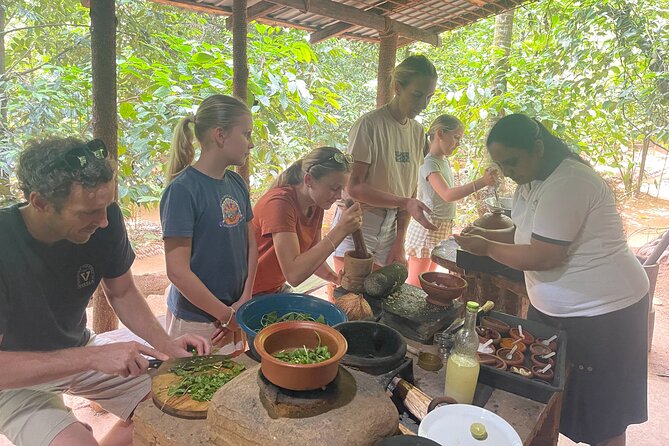 Private Kandy Authentic Cooking Class - Choosing your eight dishes