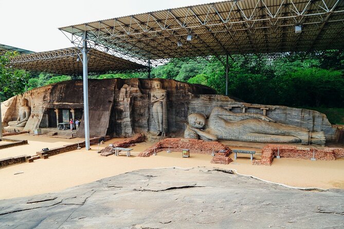 Private Polonnaruwa Sightseeing Day Tour from Sigiriya - Starting with the museum and Parakramabahu’s statue