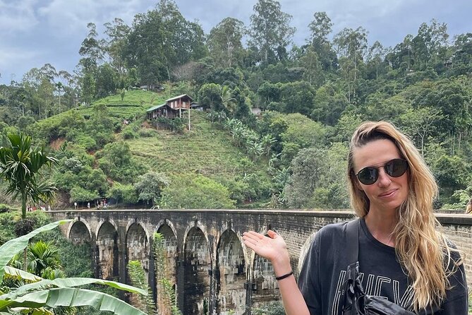 Private Ravana Falls and Nine Arches Bridge Ella Tour from Galle - Tea estates around Ella