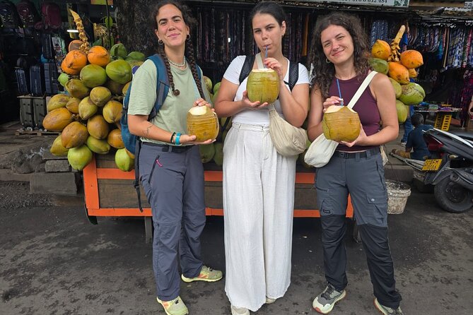 Ride and Explore Colombo and Food By Tuk Tuk Tour All Inclusive - Why a tuk tuk works well in Colombo