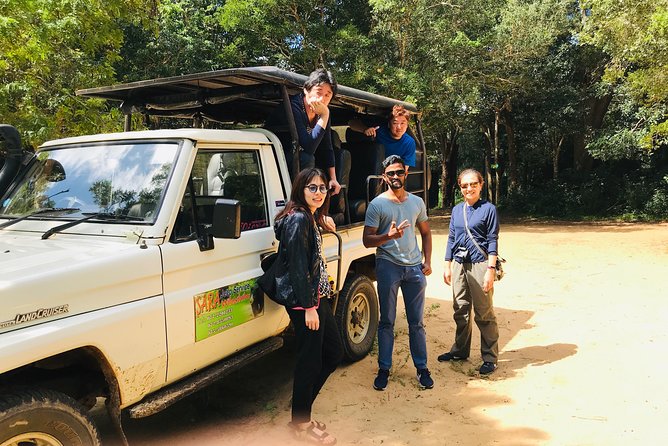 Safari at Wilpattu National Park from Negombo (All inclusive day tour) - The comfort of a private road transfer