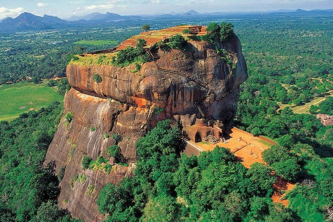 Sigiriya and Dambulla Day Tour from Kandy - Lunch, snacks, and the spice-garden stop