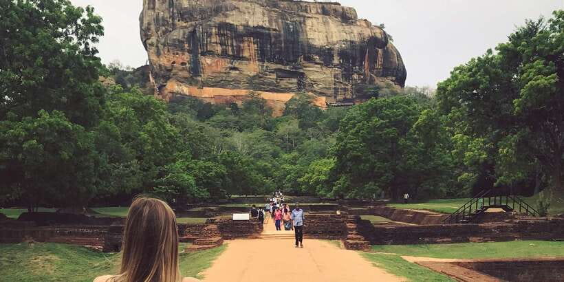 Sigiriya and Pidurangala Rock From Colombo - Lunch, local food, and a needed pause