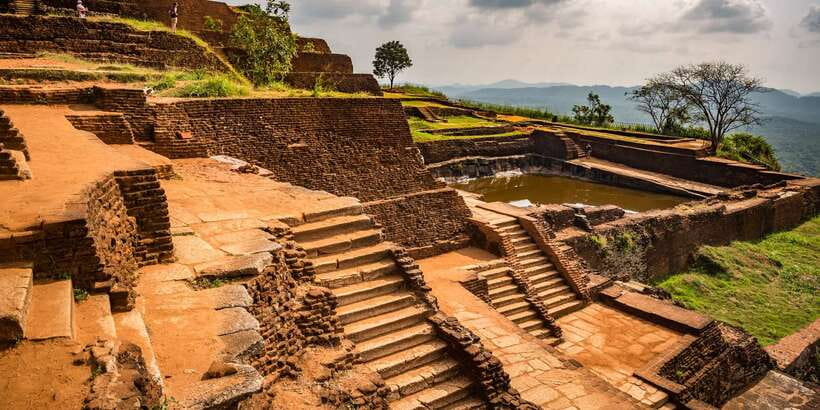 Sigiriya and Pidurangala Rock From Colombo - Who should book this rock-and-fortress day