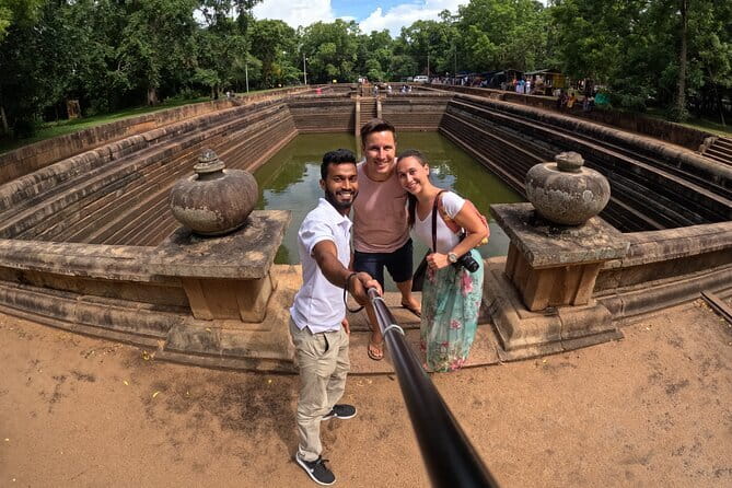 Sigiriya & Habarana: Sunrise Hot Air Balloon Ride Experience - Habarana, the Golden Temple, and changing routes