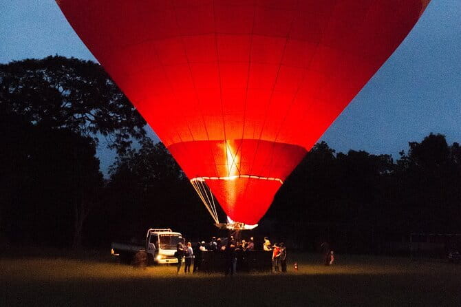 Sigiriya & Habarana: Sunrise Hot Air Balloon Ride Experience - Wildlife spotting from a basket