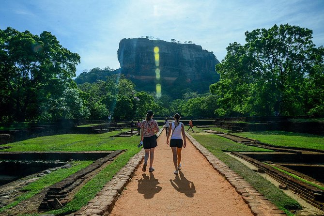 Sigiriya Rock and Dambulla Cave All Inclusive Private Day Trip - The real itinerary is shaped by Sri Lanka’s roads