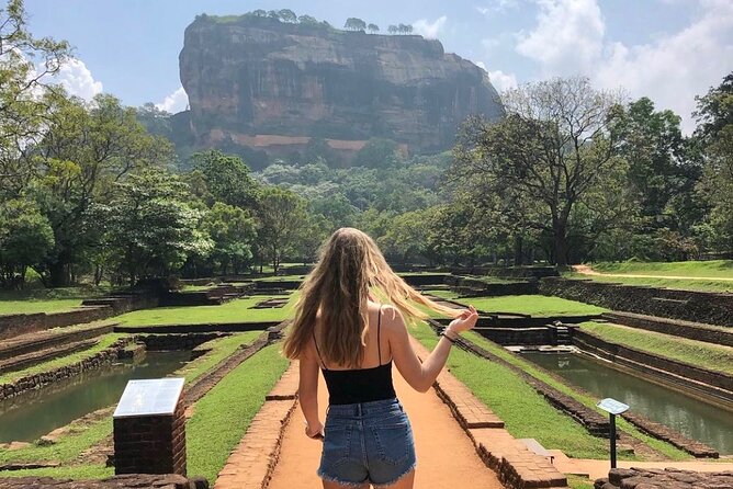 Sigiriya Rock Fortress and Cave Temples Day Trip - Pidurangala for the classic Sigiriya view