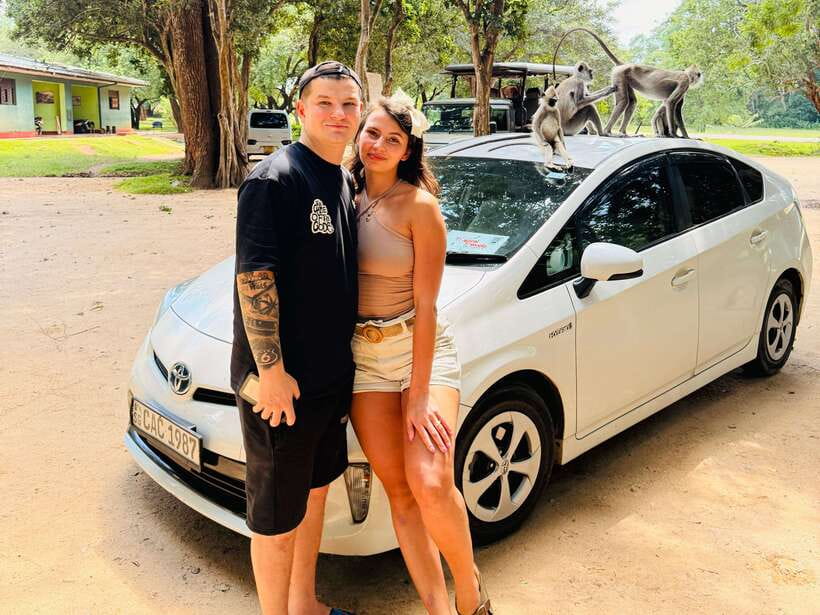 Sri Lanka Car Rental with Driver - 3 Days Minimum, 180km/Day - What the 180 km allowance means in practice