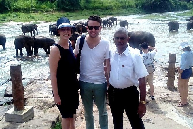 Sri Lanka Multi Day Car Hire with English Speaking Driver-Guide - Key details before you book