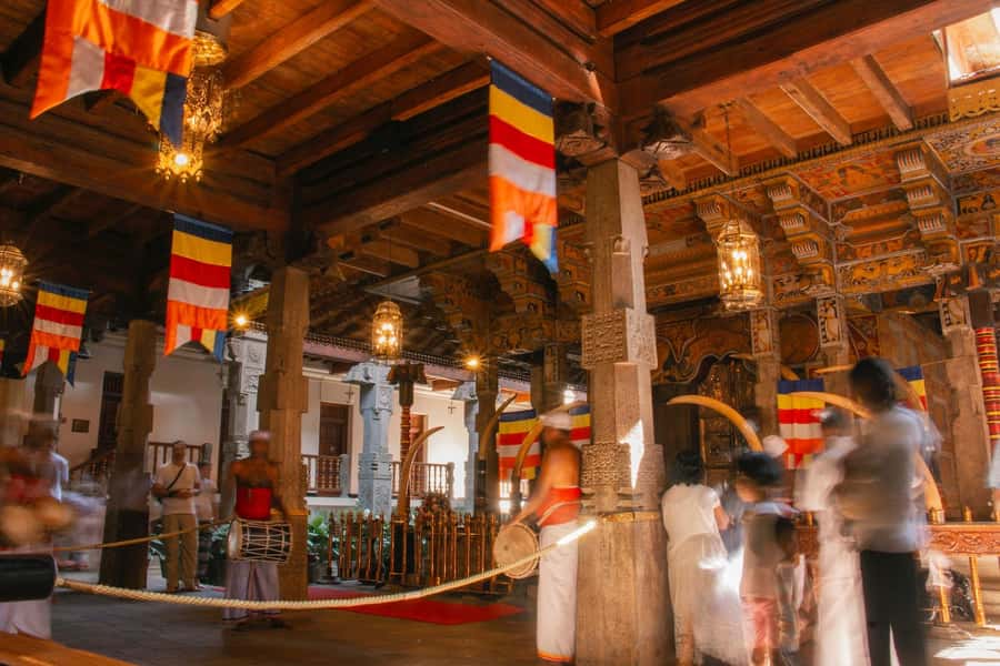 Sri Lanka Private 2-day Tour:Train Trip, Kandy, Nuwara Eliya - What the private format really gives you