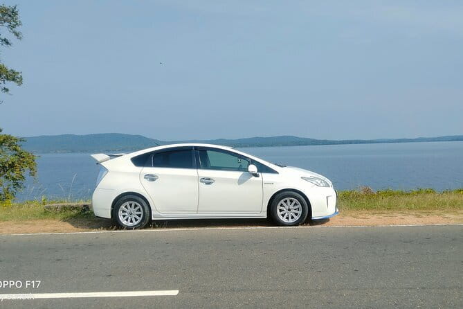 Sri Lanka Round Tour with English Speaking Driver Guide and Car - Safety, punctuality, and communication
