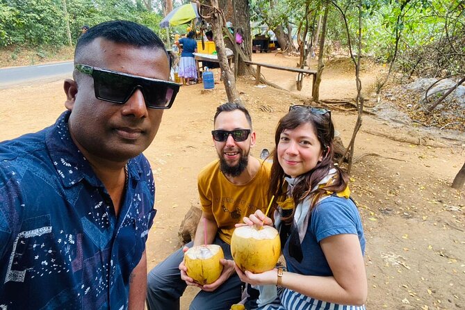 Sri Lanka Sightseeing Tour 8 Day 7 Nights ( All Inclusive ) - Day 2: Climbing Sigiriya and seeing a cultural performance