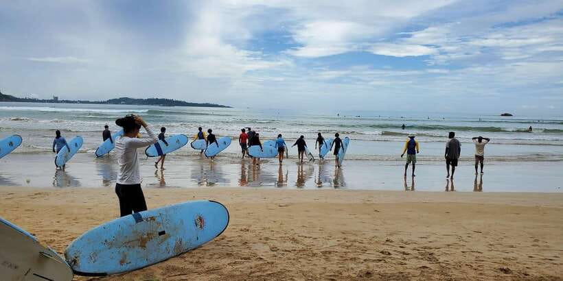 Surf & Stay – Private Surf Lesson Experience in Weligama - What happens during the 90-minute water lesson