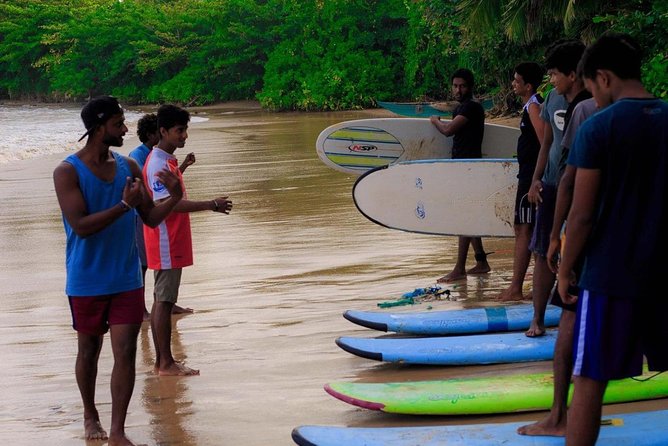 Surfing Lessons at Unawatuna - Who will enjoy this lesson most