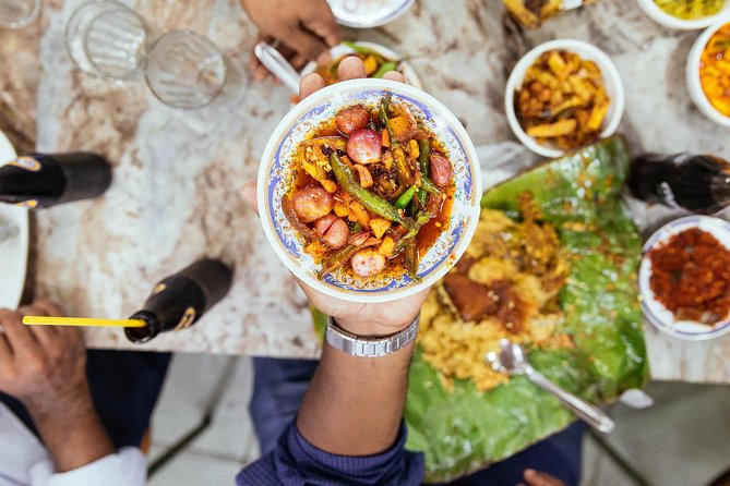 The 10 Tastings of Colombo With Locals: Private Street Food Tour - Meeting at Fort Railway Station