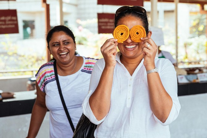 The 10 Tastings of Kandy With Locals: Private Street Food Tour - Starting at Kandy Municipal Central Market