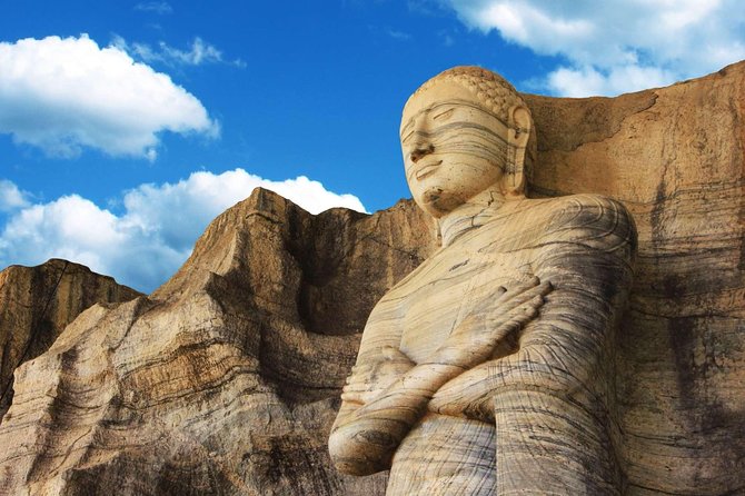 Tour Packages in Sri Lanka - Most Popular Round Tour - All in One Tour - Day 8: Yala safari followed by Mirissa beach
