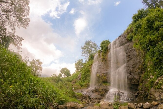 Tour to the Hidden Waterfalls around Kandy (Knuckles Range) - Sri Lankan lunch, snacks, and bottled water