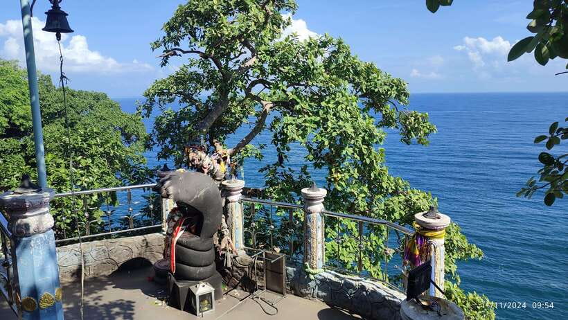 Trincomalee: City Tour with Koneswarm and Crocodile lake - Fort Frederick and the Naval Maritime Museum