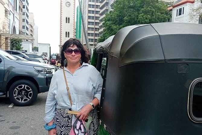 Tuk-Tuk City Tour Colombo SL - Lotus Tower for a high view of the city