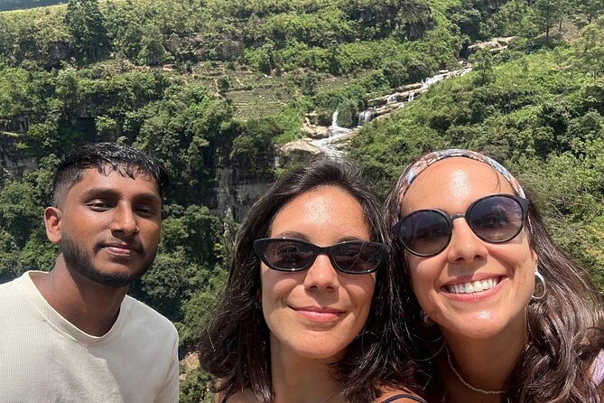 Tuk Tuk Nuwara Eliya Tea Falls Adventure - Guides, driving, and the human side of the trip