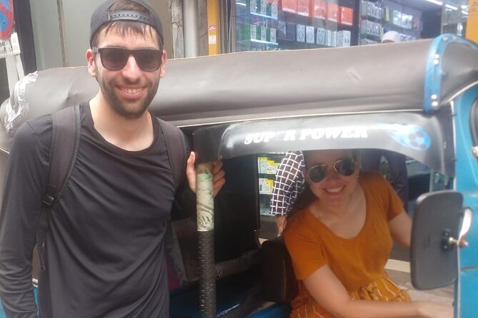 Tuk Tuk Private Tour Exploring Sri Lanka Capital of Colombo - Parks, monuments, and Colombo’s civic center